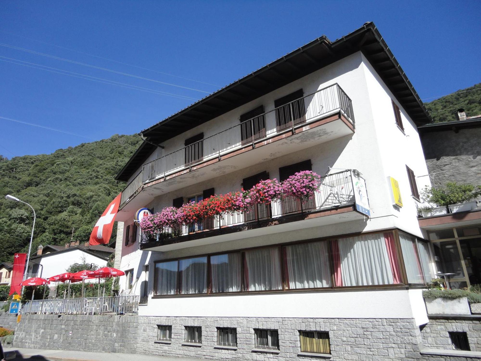Hotel Ristorante Vedeggio Isone Exterior foto